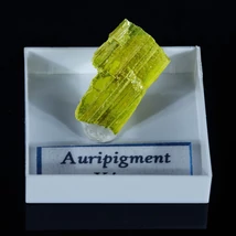 auripigment