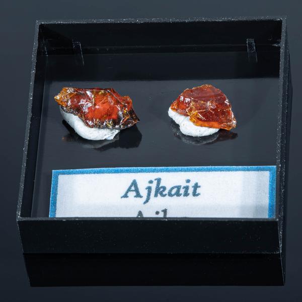 ajkait